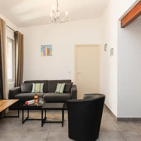 Appartement Aout 43 Cannes